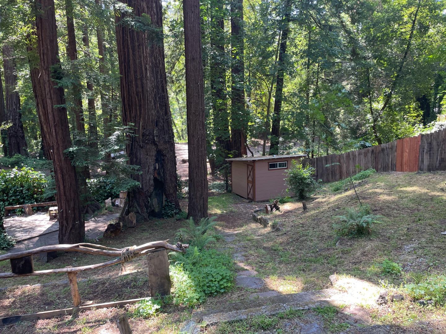 Detail Gallery Image 55 of 77 For 35 Sequoia Dr, La Honda,  CA 94020 - 2 Beds | 1/1 Baths
