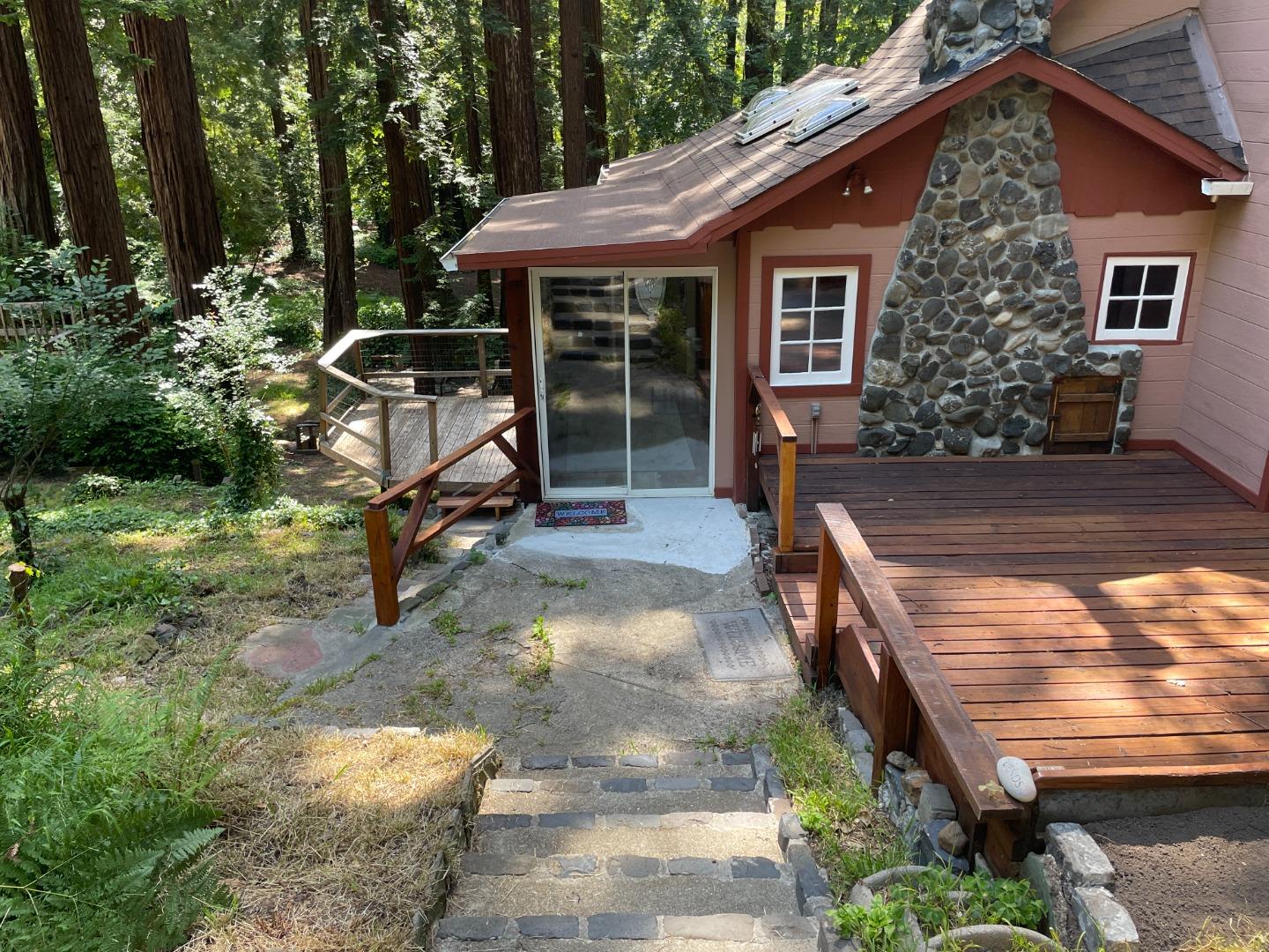 Detail Gallery Image 9 of 77 For 35 Sequoia Dr, La Honda,  CA 94020 - 2 Beds | 1/1 Baths