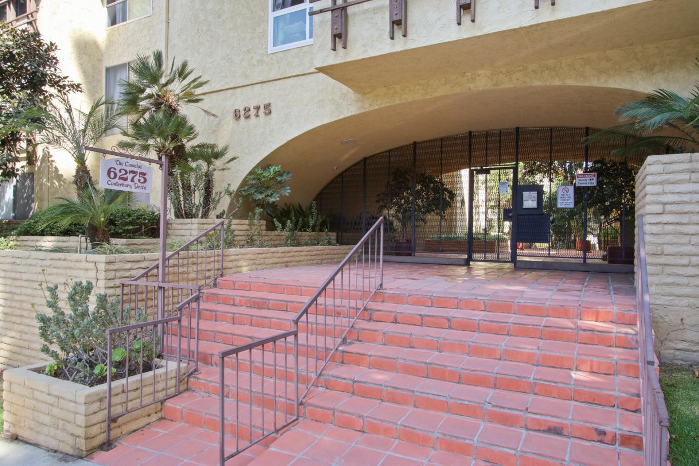 Detail Gallery Image 2 of 20 For 6275 Canterbury Dr #208,  Culver City,  CA 90230 - 1 Beds | 1 Baths