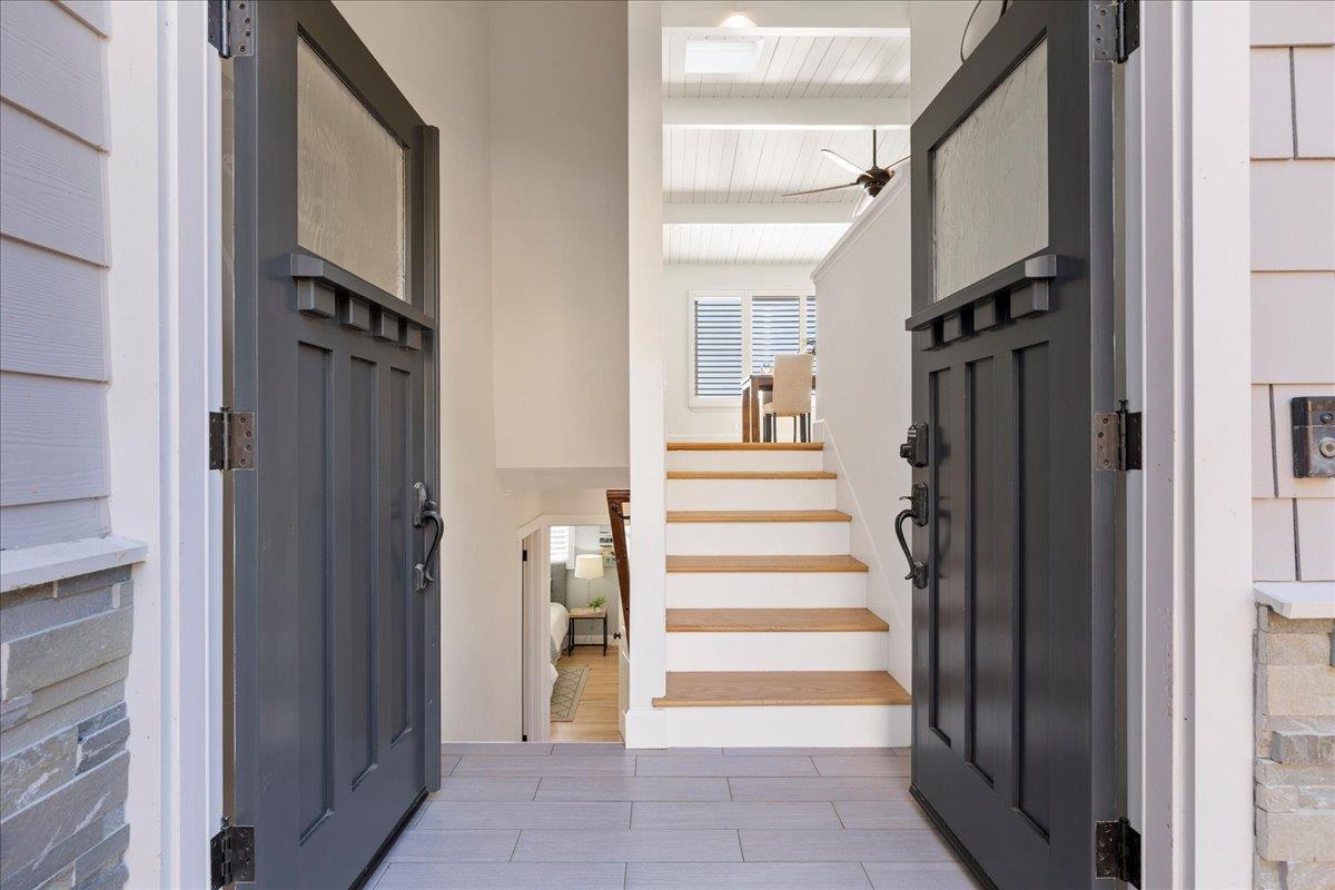 Detail Gallery Image 12 of 38 For 45 Shelford Ave, San Carlos,  CA 94070 - 3 Beds | 2/1 Baths