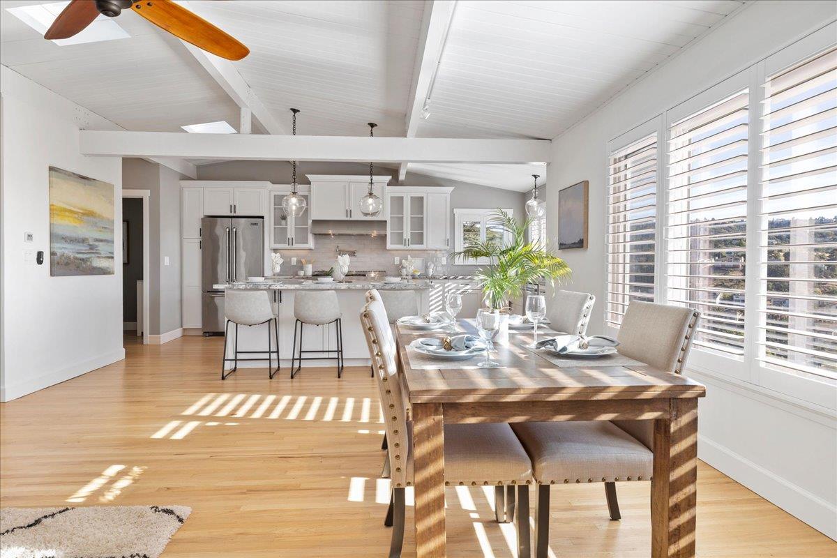 Detail Gallery Image 18 of 38 For 45 Shelford Ave, San Carlos,  CA 94070 - 3 Beds | 2/1 Baths