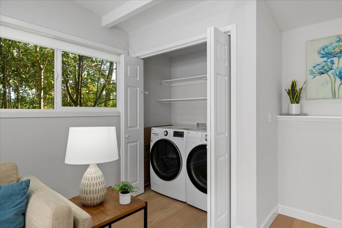 Detail Gallery Image 29 of 38 For 45 Shelford Ave, San Carlos,  CA 94070 - 3 Beds | 2/1 Baths