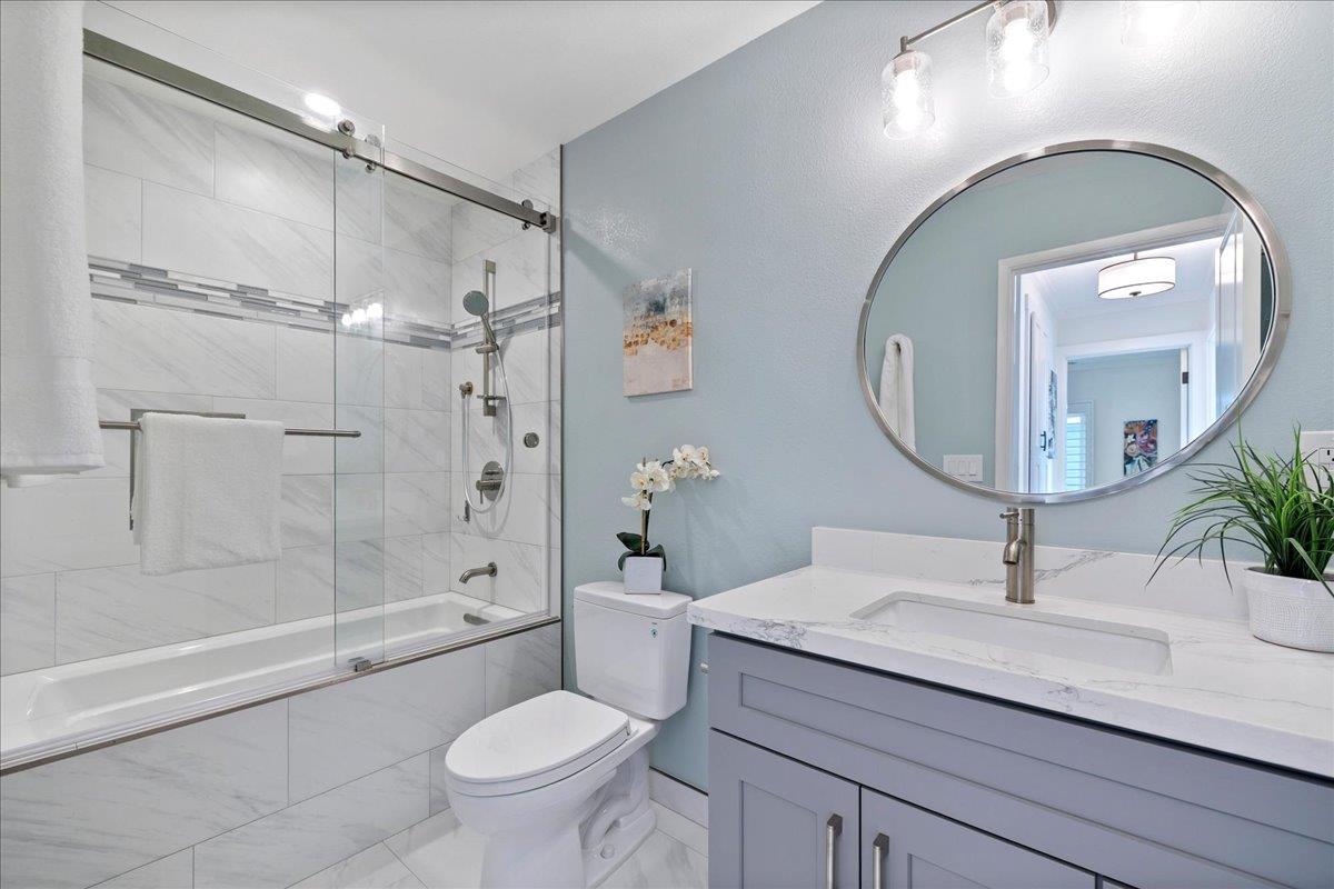 Detail Gallery Image 30 of 38 For 45 Shelford Ave, San Carlos,  CA 94070 - 3 Beds | 2/1 Baths