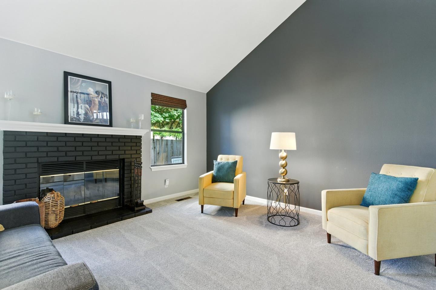 Detail Gallery Image 14 of 48 For 735 Georgetown Pl, Gilroy,  CA 95020 - 4 Beds | 3/1 Baths
