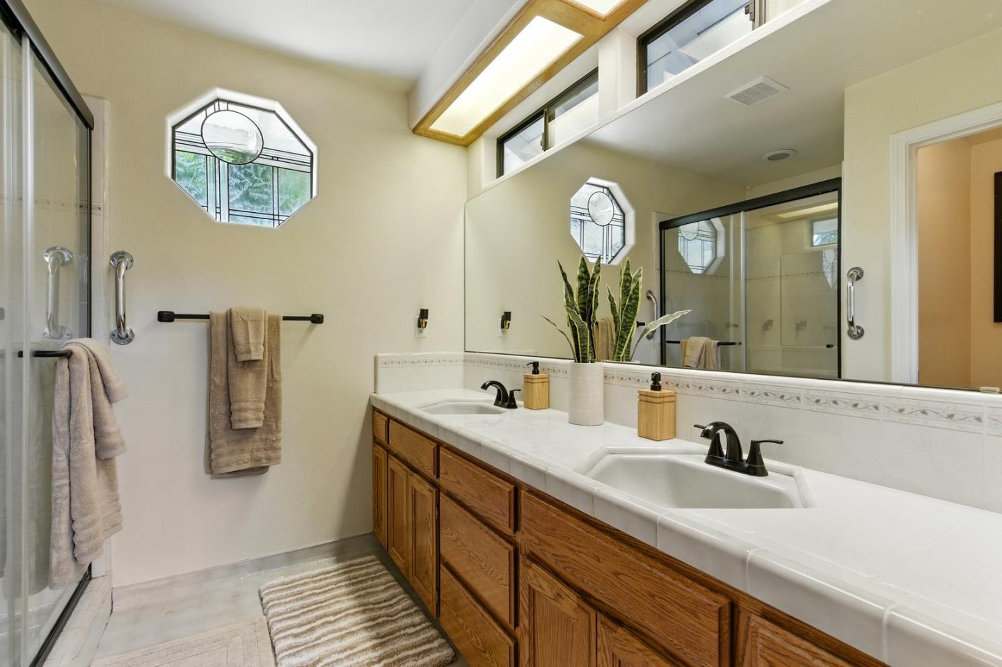 Detail Gallery Image 22 of 48 For 735 Georgetown Pl, Gilroy,  CA 95020 - 4 Beds | 3/1 Baths