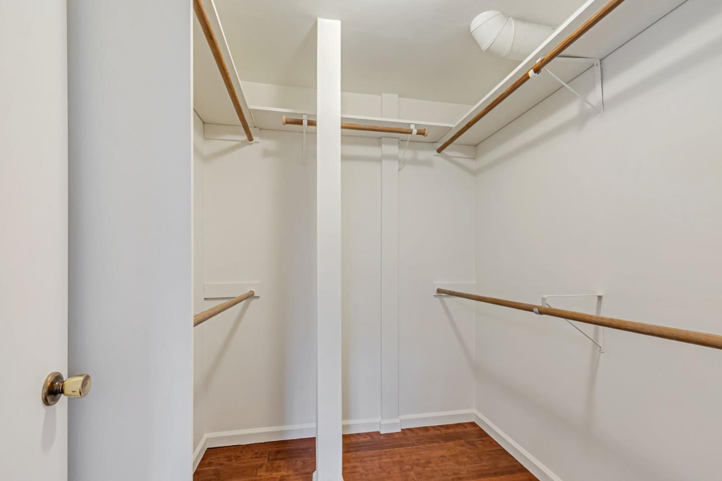 Detail Gallery Image 36 of 91 For 14805 Acton Dr, San Jose,  CA 95124 - 4 Beds | 2 Baths