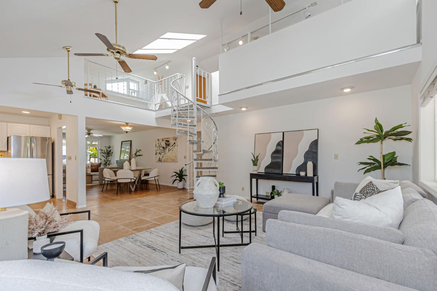 Detail Gallery Image 37 of 91 For 14805 Acton Dr, San Jose,  CA 95124 - 4 Beds | 2 Baths