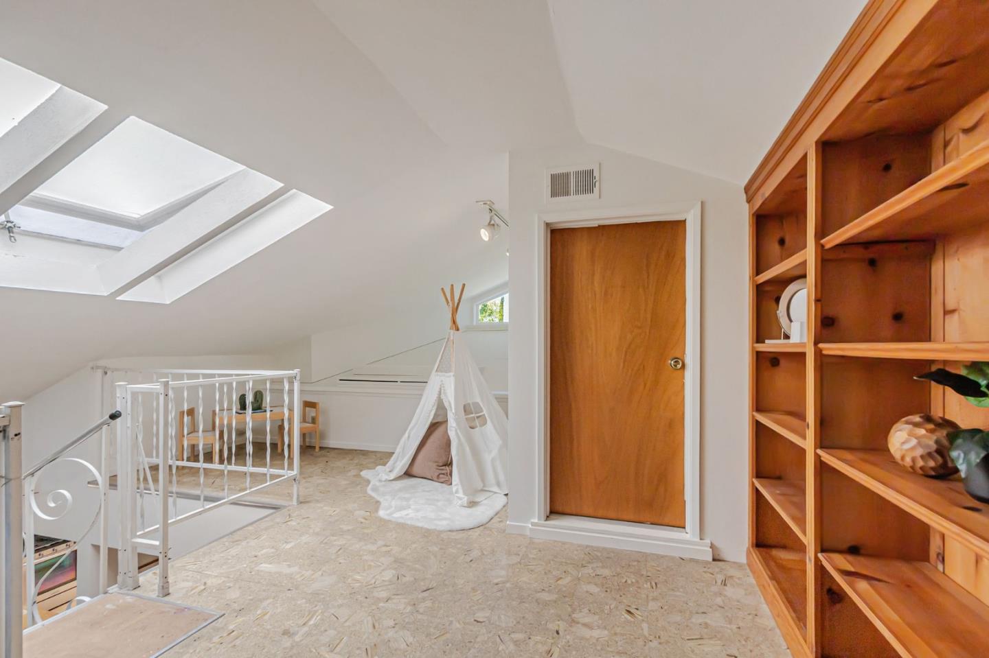 Detail Gallery Image 50 of 91 For 14805 Acton Dr, San Jose,  CA 95124 - 4 Beds | 2 Baths