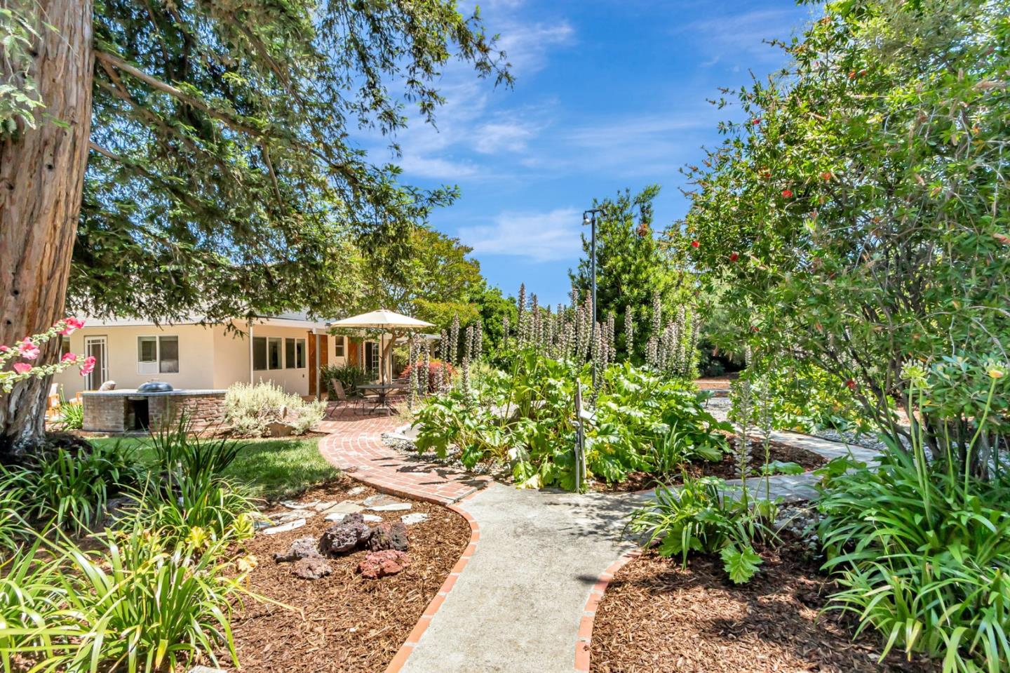 Detail Gallery Image 68 of 91 For 14805 Acton Dr, San Jose,  CA 95124 - 4 Beds | 2 Baths