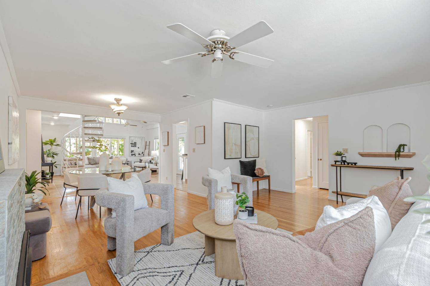 Detail Gallery Image 9 of 91 For 14805 Acton Dr, San Jose,  CA 95124 - 4 Beds | 2 Baths
