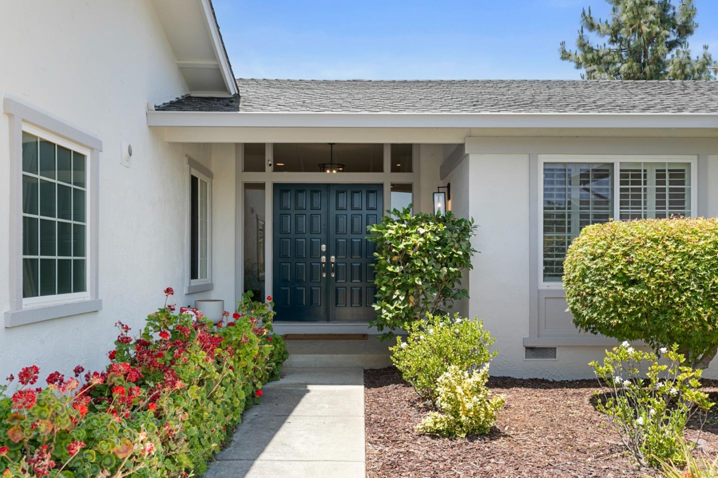 Detail Gallery Image 3 of 49 For 5971 Colorview Ct, San Jose,  CA 95120 - 5 Beds | 2 Baths