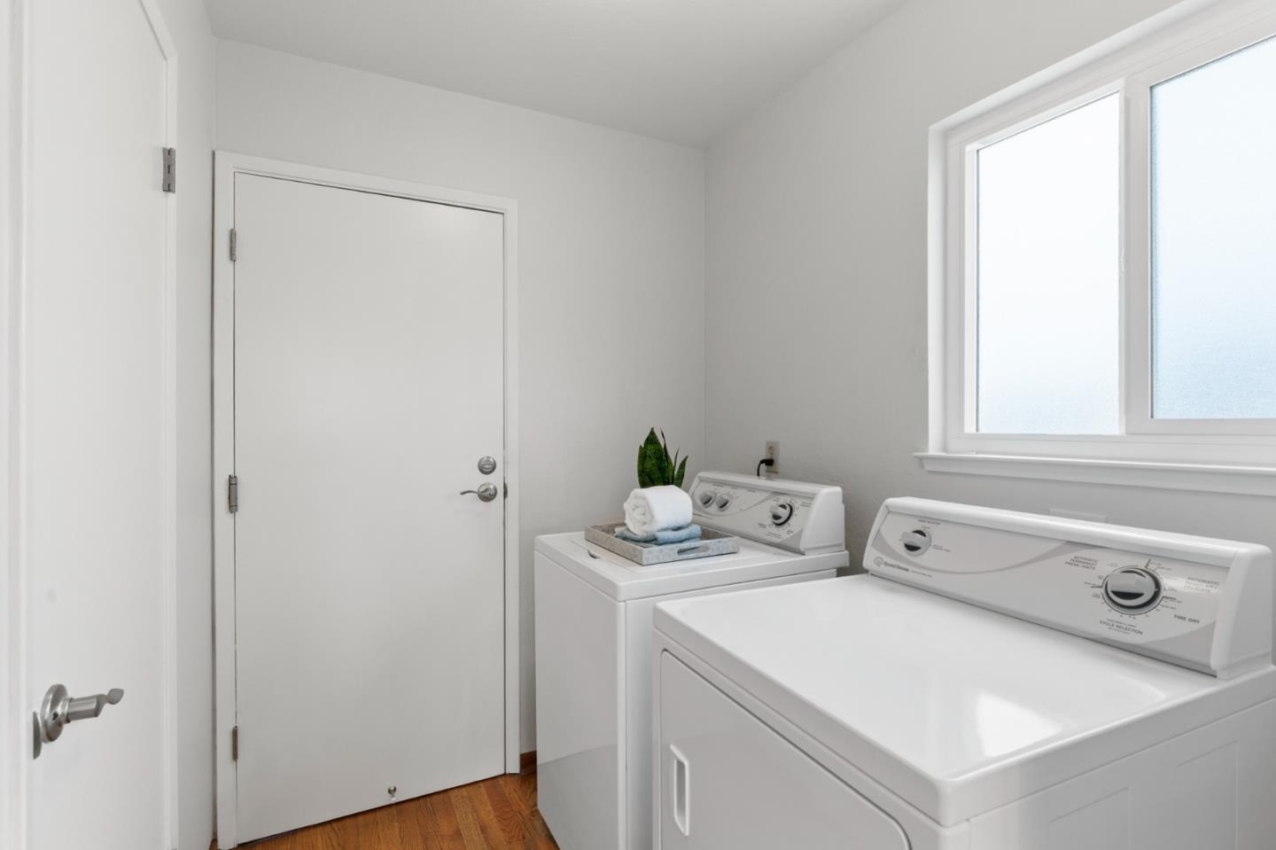 Detail Gallery Image 34 of 49 For 5971 Colorview Ct, San Jose,  CA 95120 - 5 Beds | 2 Baths