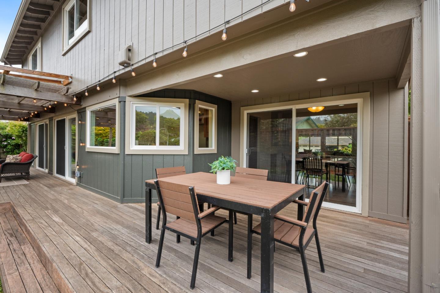 Detail Gallery Image 32 of 50 For 1 Le Havre Pl, Half Moon Bay,  CA 94019 - 4 Beds | 3 Baths