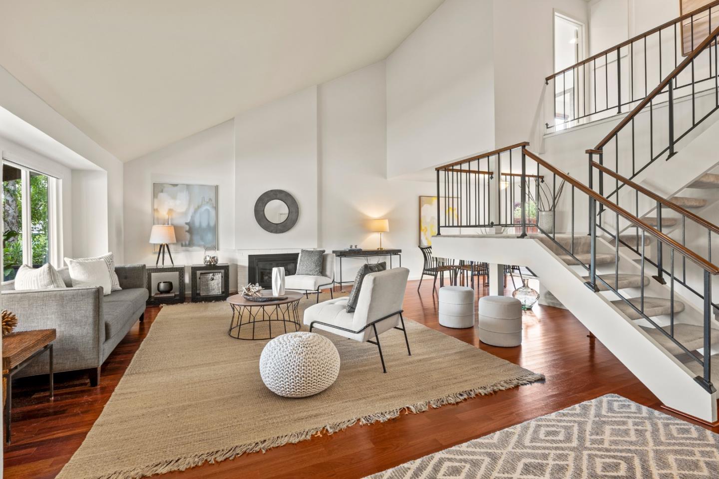 Detail Gallery Image 8 of 50 For 1 Le Havre Pl, Half Moon Bay,  CA 94019 - 4 Beds | 3 Baths