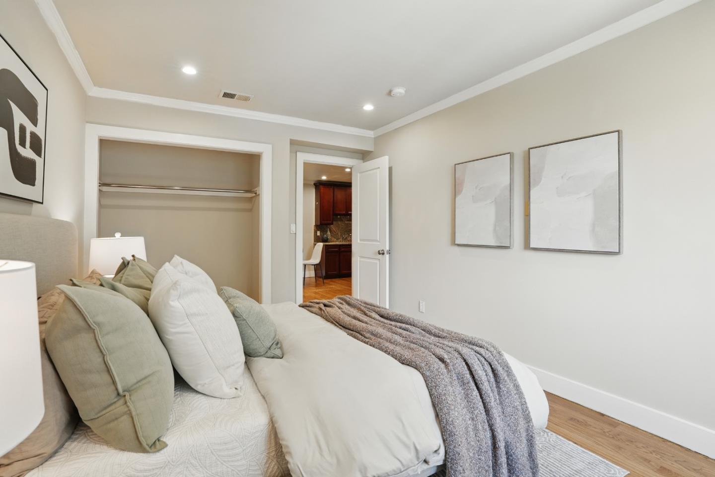 Detail Gallery Image 29 of 51 For 212 Sweeny St, San Francisco,  CA 94134 - 4 Beds | 3 Baths