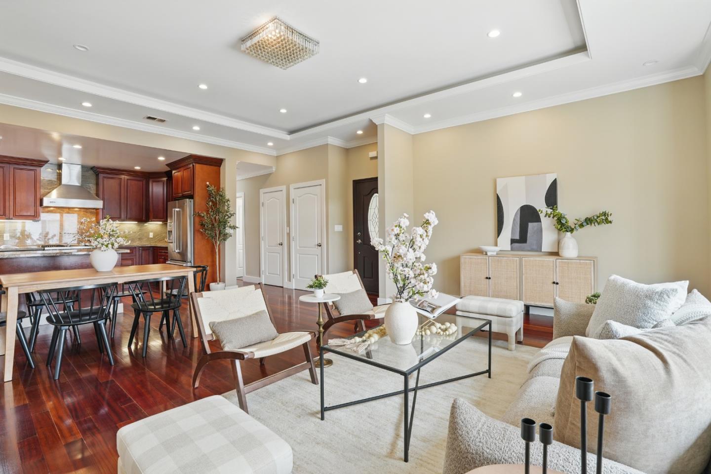 Detail Gallery Image 3 of 51 For 212 Sweeny St, San Francisco,  CA 94134 - 4 Beds | 3 Baths