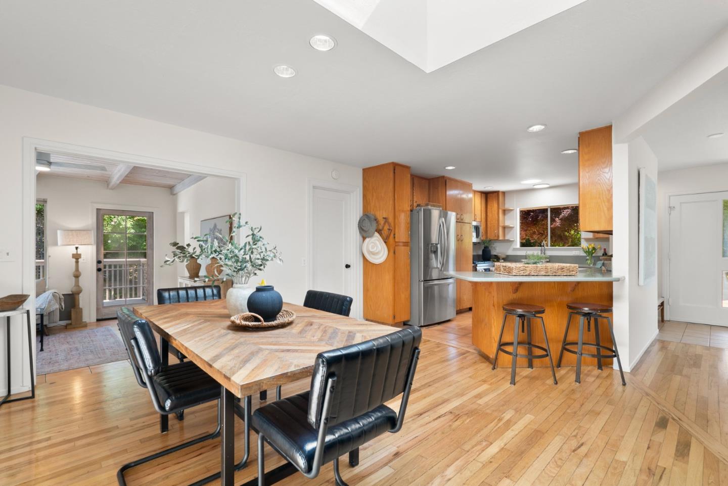 Detail Gallery Image 13 of 53 For 3407 Maplethorpe Ln, Soquel,  CA 95073 - 3 Beds | 2 Baths