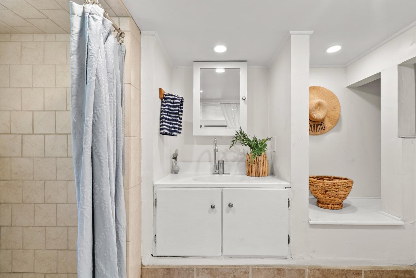 Detail Gallery Image 43 of 53 For 3407 Maplethorpe Ln, Soquel,  CA 95073 - 3 Beds | 2 Baths