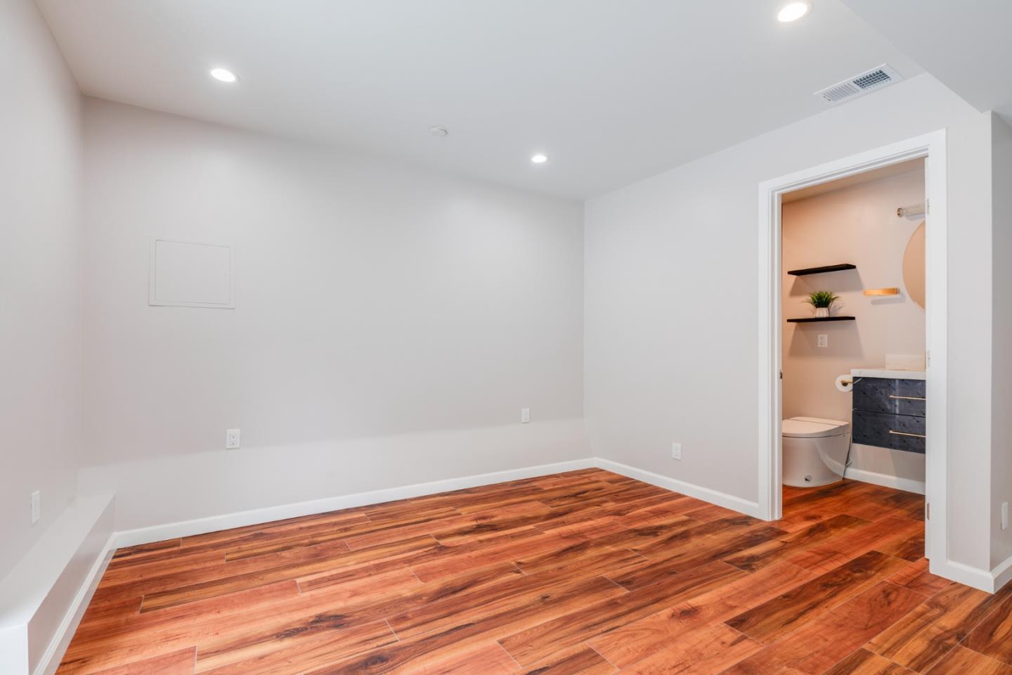 Detail Gallery Image 21 of 30 For 650 Higate Dr, Daly City,  CA 94015 - 5 Beds | 5 Baths