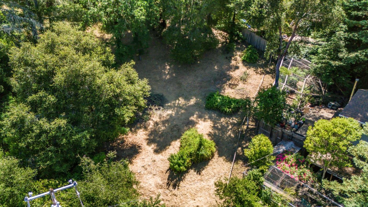 Detail Gallery Image 8 of 21 For 15971 Forest Hill Dr, Boulder Creek,  CA 95006 - – Beds | – Baths