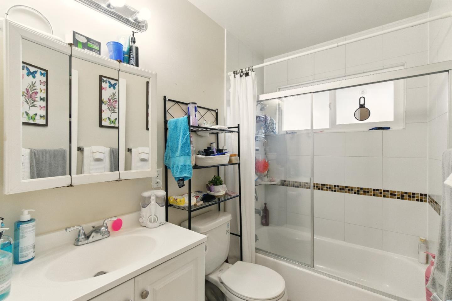 Detail Gallery Image 22 of 39 For 1255 Woodside Rd, Redwood City,  CA 94061 - – Beds | – Baths
