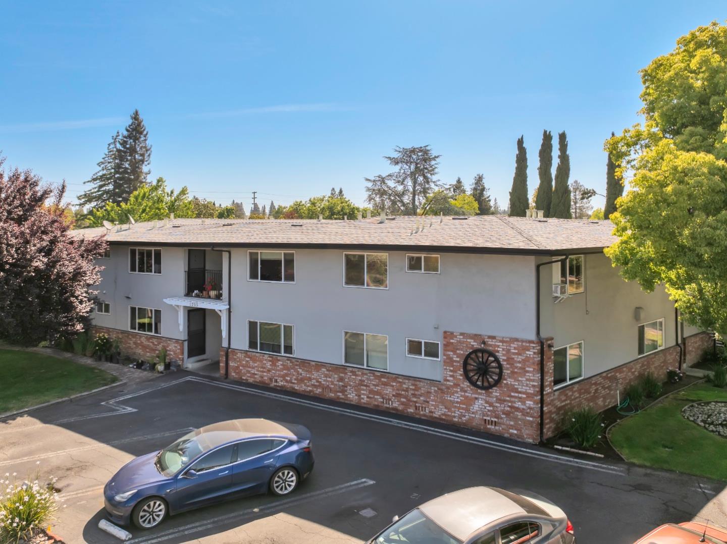 Detail Gallery Image 33 of 39 For 1255 Woodside Rd, Redwood City,  CA 94061 - – Beds | – Baths