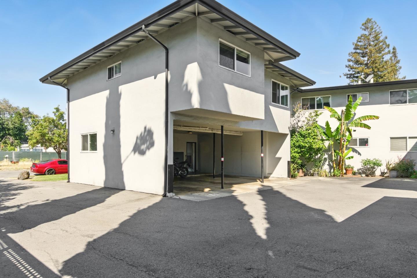 Detail Gallery Image 6 of 39 For 1255 Woodside Rd, Redwood City,  CA 94061 - – Beds | – Baths