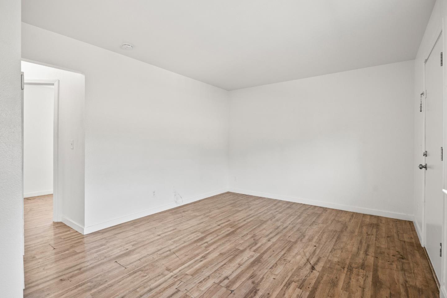 Detail Gallery Image 7 of 35 For 336 N 5th St, San Jose,  CA 95112 - – Beds | – Baths