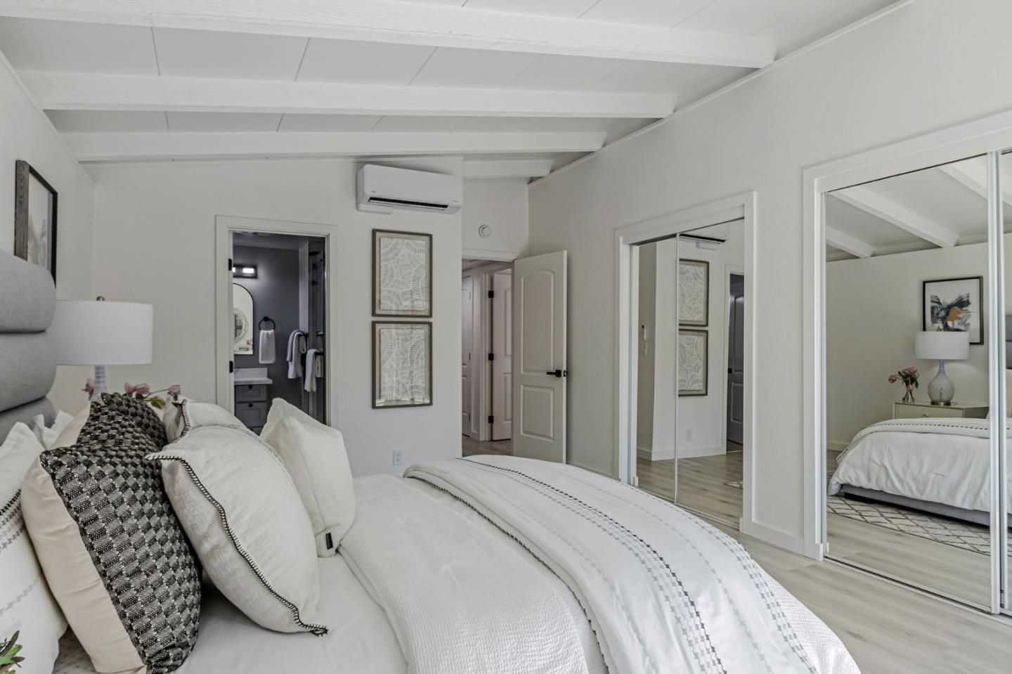 Detail Gallery Image 18 of 36 For 761 Lakeknoll Dr, Sunnyvale,  CA 94089 - 3 Beds | 2 Baths