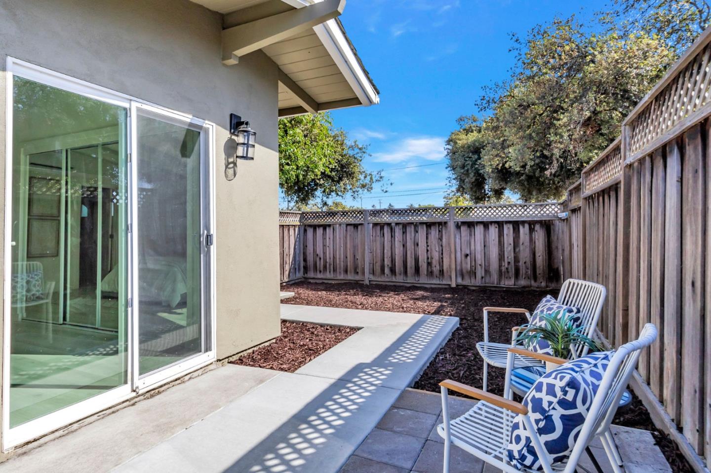 Detail Gallery Image 35 of 36 For 761 Lakeknoll Dr, Sunnyvale,  CA 94089 - 3 Beds | 2 Baths