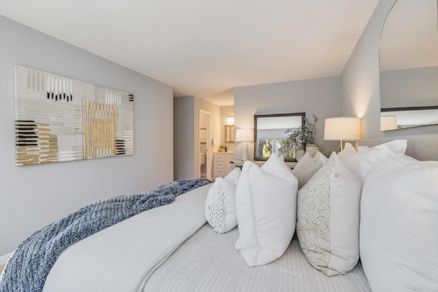 Detail Gallery Image 21 of 38 For 1017 Shell Blvd #12,  Foster City,  CA 94404 - 3 Beds | 2 Baths