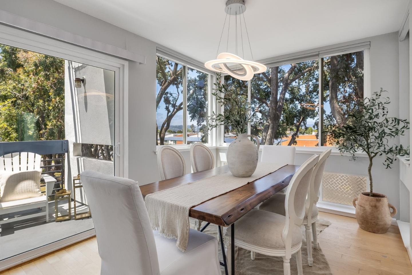 Detail Gallery Image 7 of 38 For 1017 Shell Blvd #12,  Foster City,  CA 94404 - 3 Beds | 2 Baths