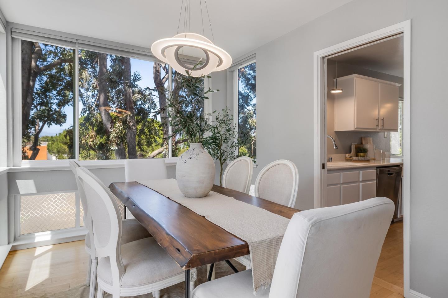 Detail Gallery Image 9 of 38 For 1017 Shell Blvd #12,  Foster City,  CA 94404 - 3 Beds | 2 Baths