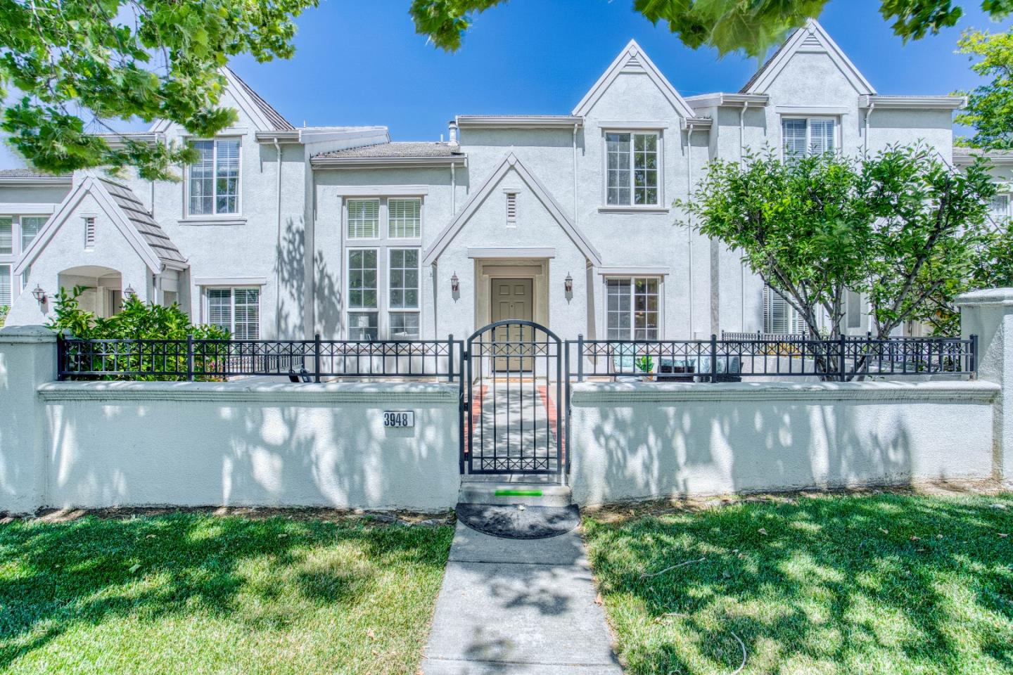Detail Gallery Image 46 of 58 For 3948 Mosher Dr, San Jose,  CA 95135 - 3 Beds | 2/1 Baths
