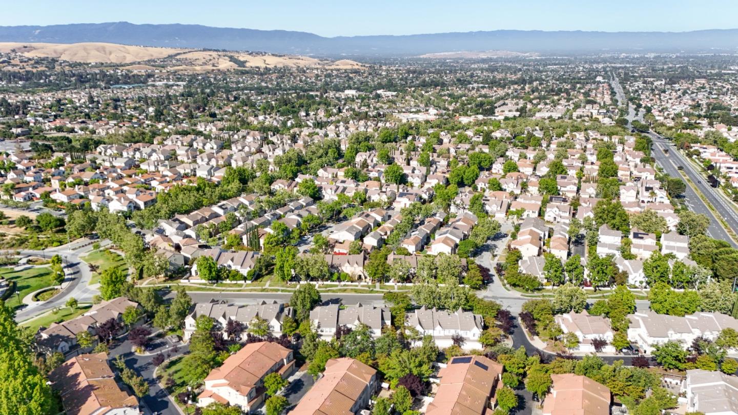 Detail Gallery Image 56 of 58 For 3948 Mosher Dr, San Jose,  CA 95135 - 3 Beds | 2/1 Baths