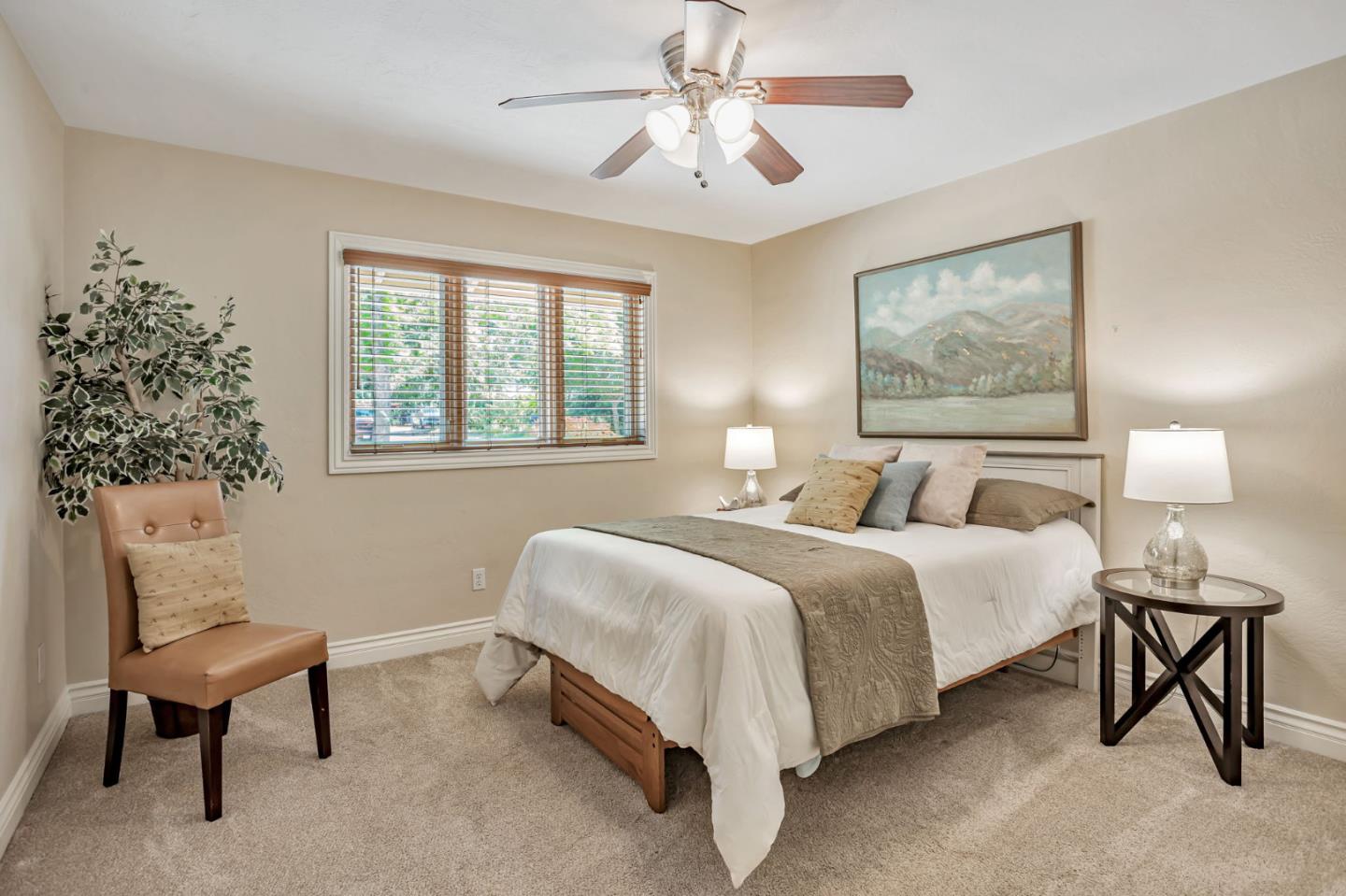 Detail Gallery Image 21 of 56 For 5150 Kovanda Ave, Carmichael,  CA 95608 - 5 Beds | 2 Baths