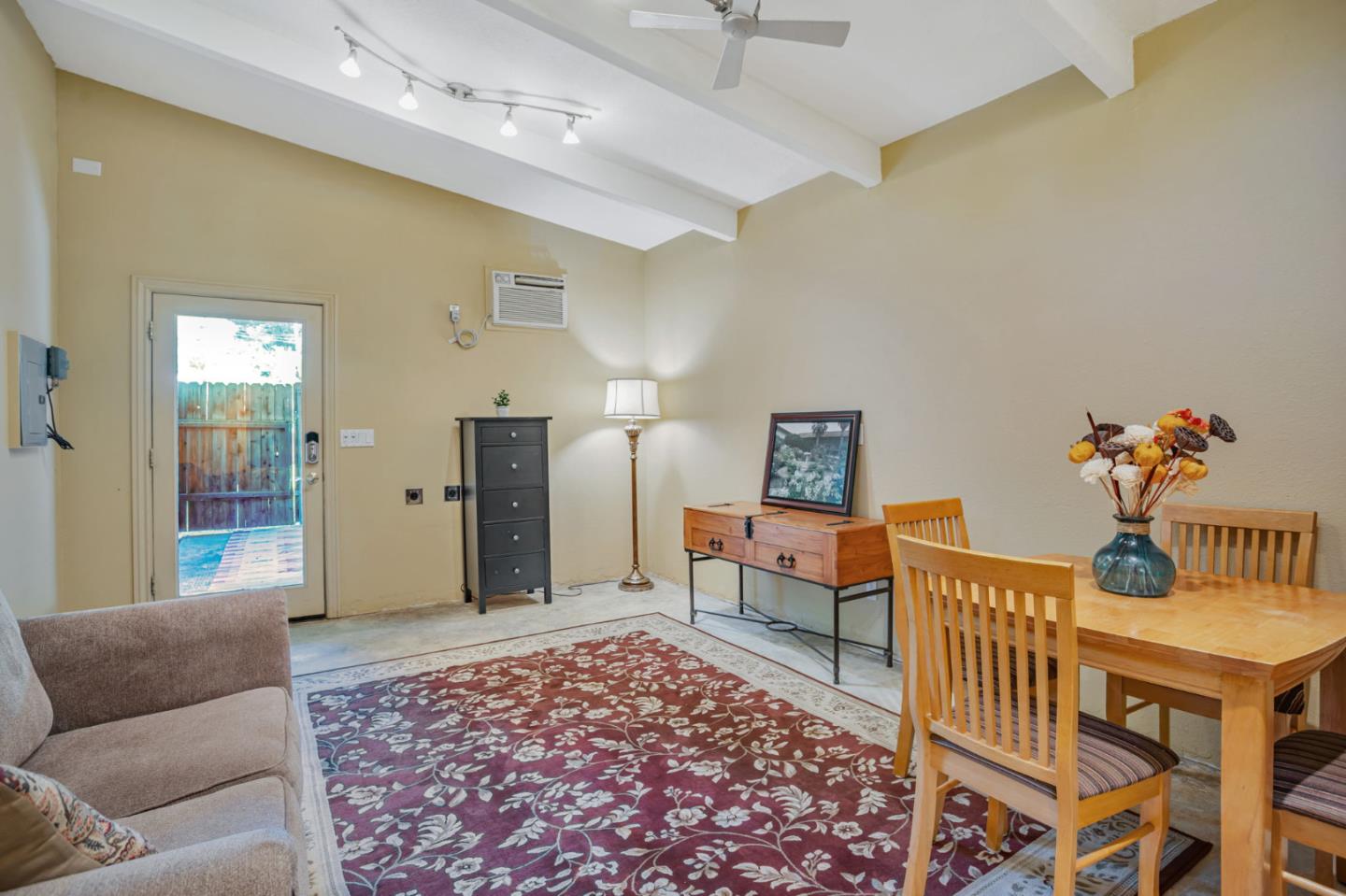 Detail Gallery Image 48 of 56 For 5150 Kovanda Ave, Carmichael,  CA 95608 - 5 Beds | 2 Baths