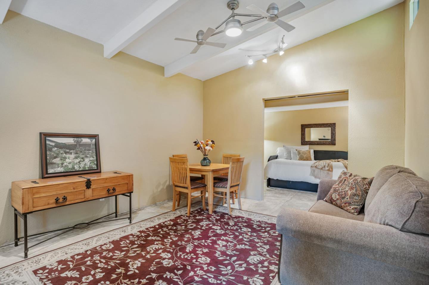Detail Gallery Image 49 of 56 For 5150 Kovanda Ave, Carmichael,  CA 95608 - 5 Beds | 2 Baths