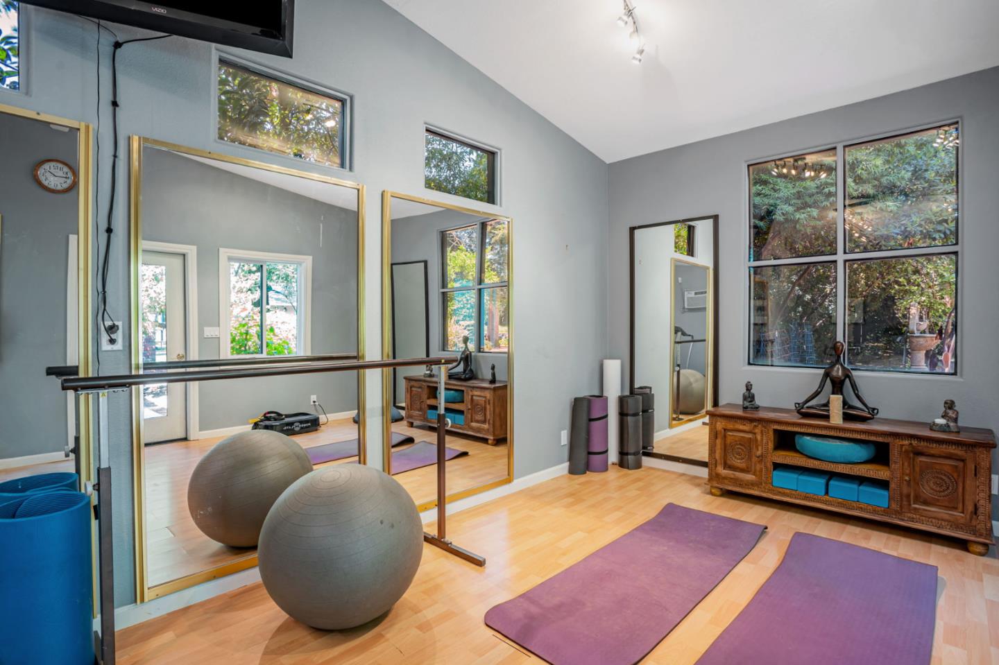 Detail Gallery Image 52 of 56 For 5150 Kovanda Ave, Carmichael,  CA 95608 - 5 Beds | 2 Baths