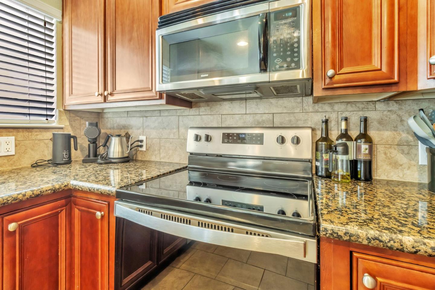 Detail Gallery Image 7 of 27 For 2601 Cortez Dr #1105,  Santa Clara,  CA 95051 - 3 Beds | 2 Baths