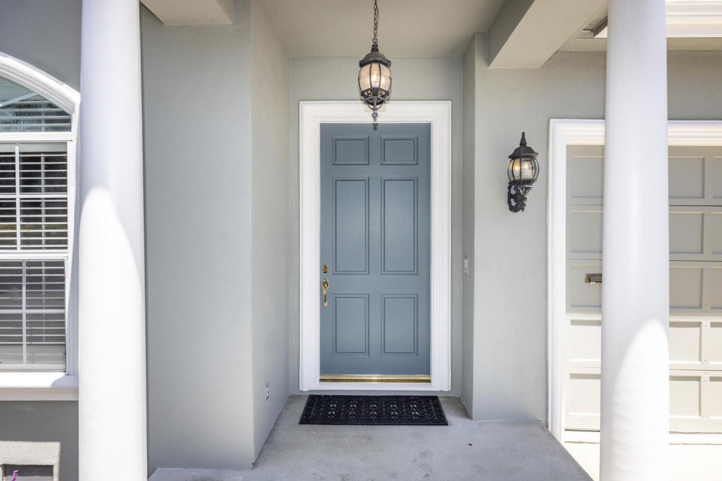 Detail Gallery Image 3 of 52 For 1536 Bernal Ave, Burlingame,  CA 94010 - 5 Beds | 4/1 Baths