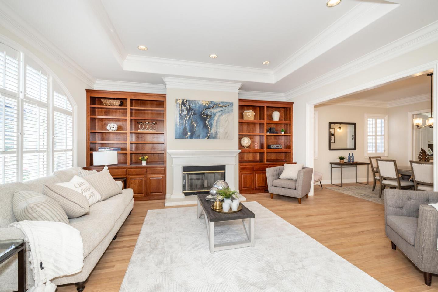Detail Gallery Image 4 of 52 For 1536 Bernal Ave, Burlingame,  CA 94010 - 5 Beds | 4/1 Baths