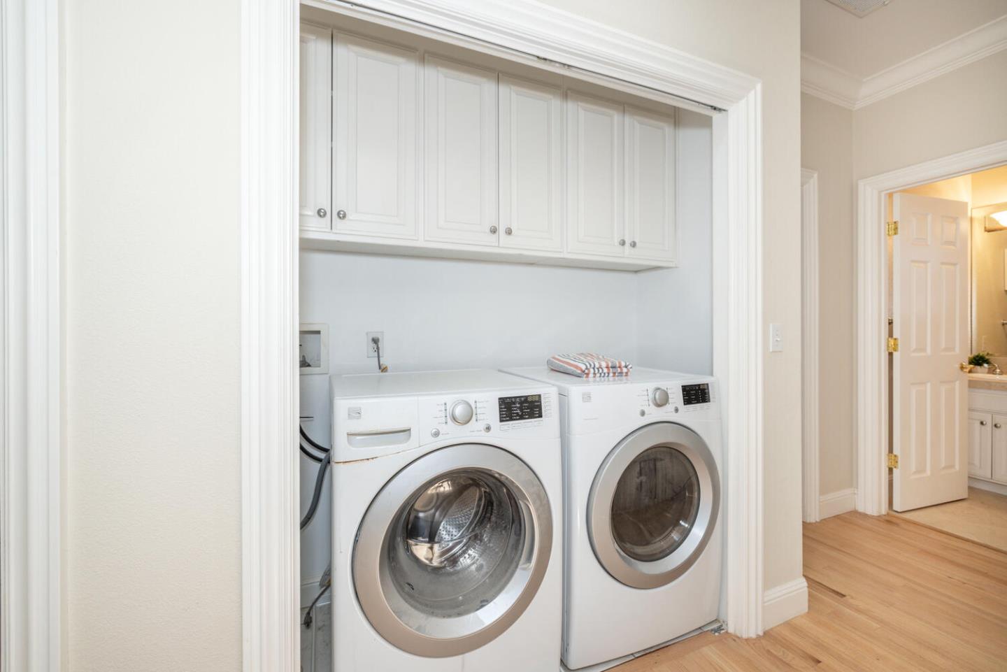 Detail Gallery Image 40 of 52 For 1536 Bernal Ave, Burlingame,  CA 94010 - 5 Beds | 4/1 Baths