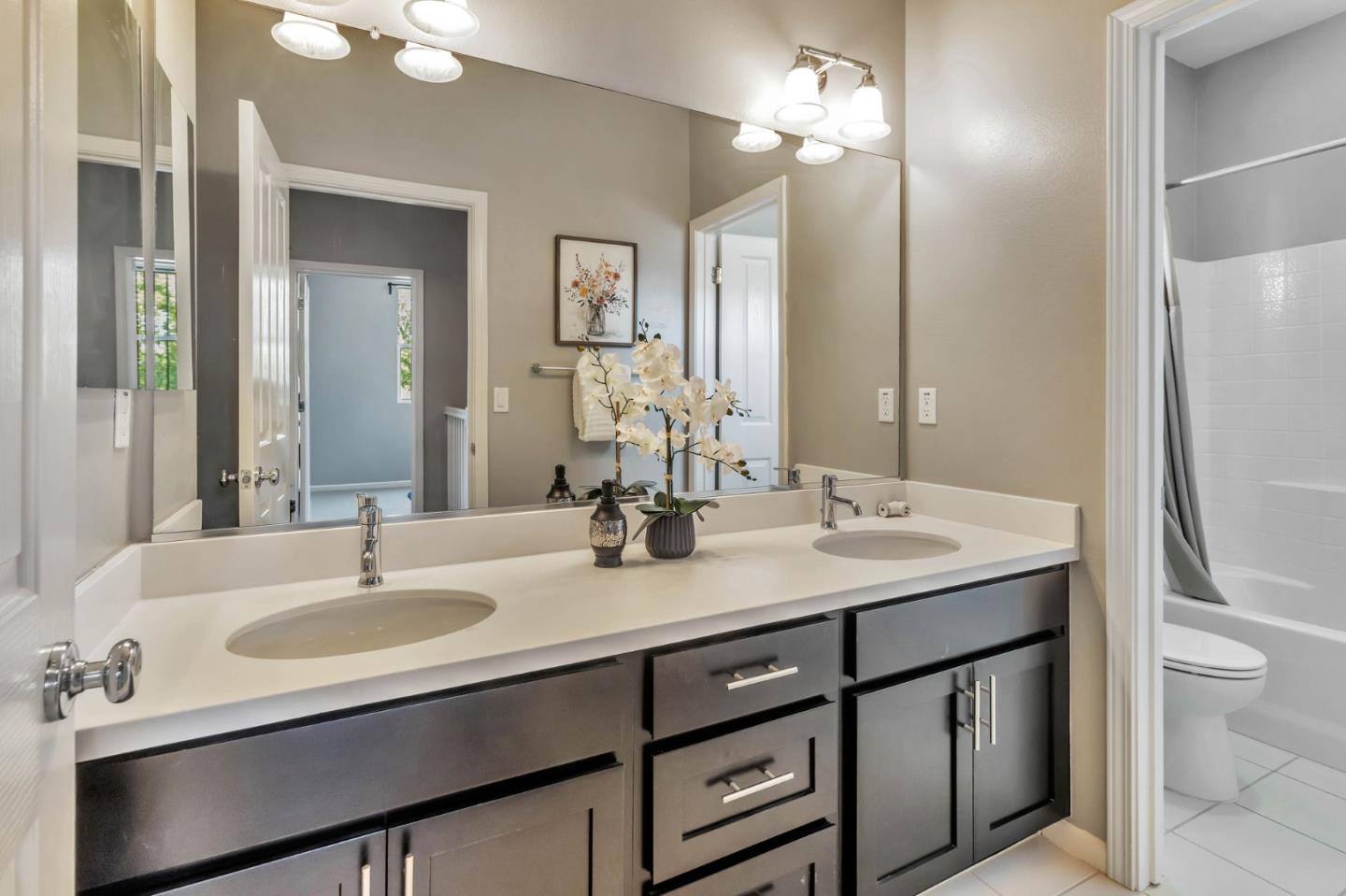 Detail Gallery Image 29 of 53 For 1490 Coyote Creek Way, Milpitas,  CA 95035 - 3 Beds | 2/1 Baths