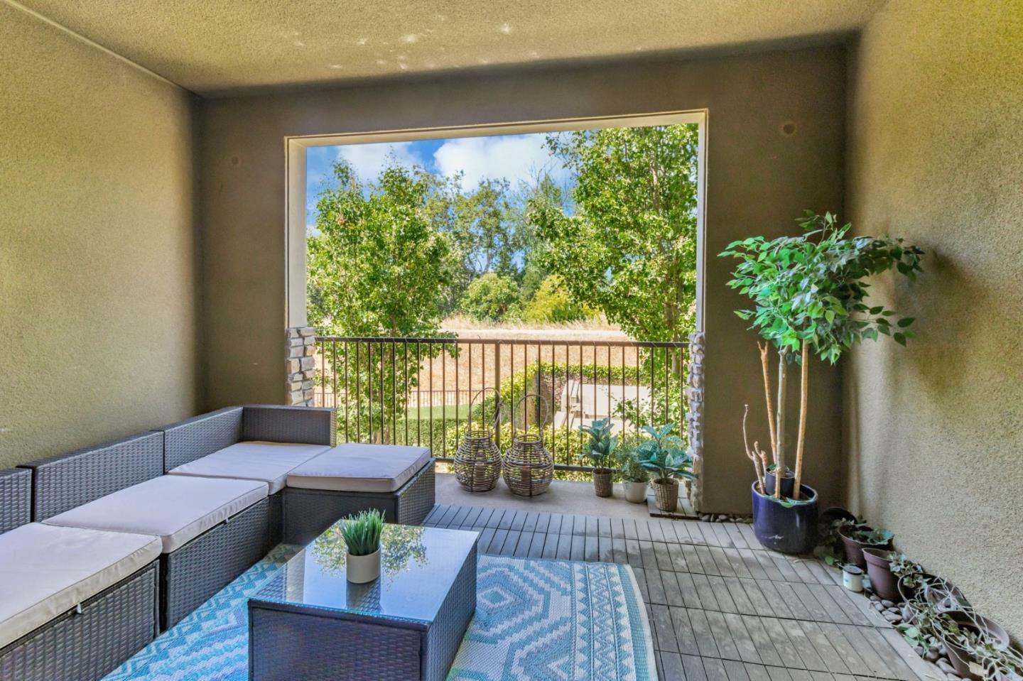 Detail Gallery Image 33 of 53 For 1490 Coyote Creek Way, Milpitas,  CA 95035 - 3 Beds | 2/1 Baths