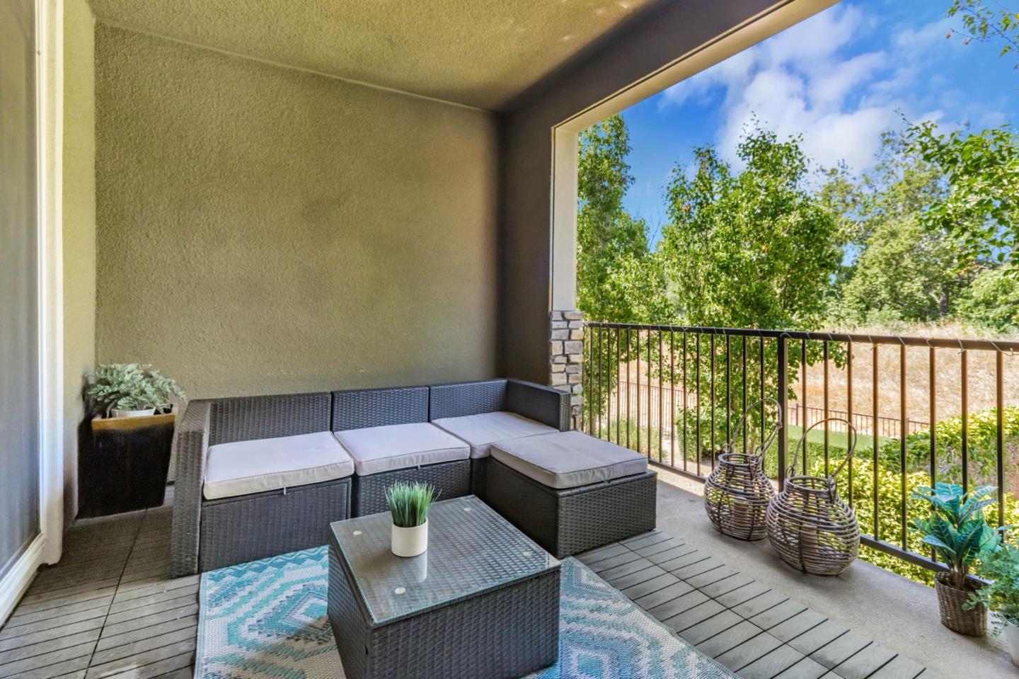 Detail Gallery Image 34 of 53 For 1490 Coyote Creek Way, Milpitas,  CA 95035 - 3 Beds | 2/1 Baths