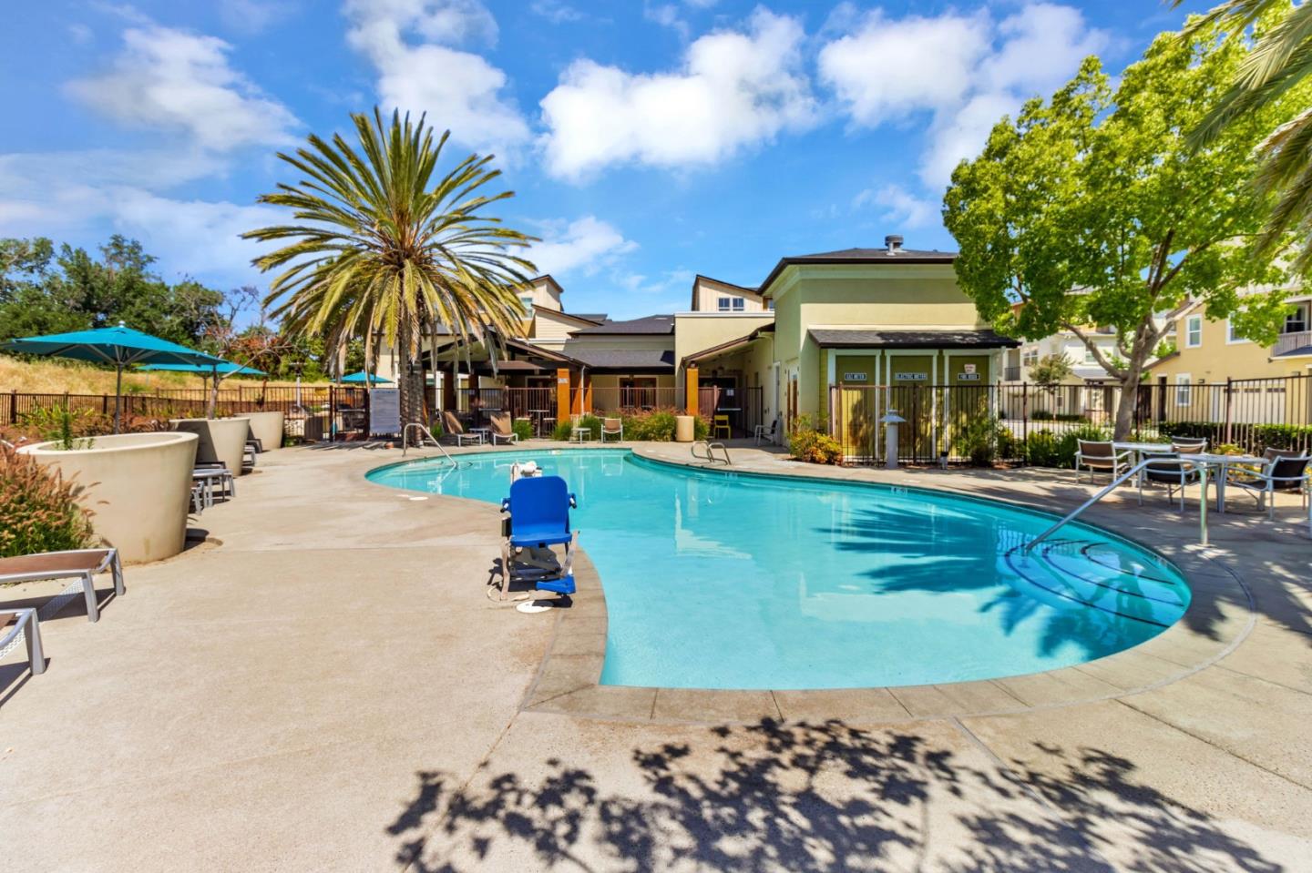 Detail Gallery Image 38 of 53 For 1490 Coyote Creek Way, Milpitas,  CA 95035 - 3 Beds | 2/1 Baths