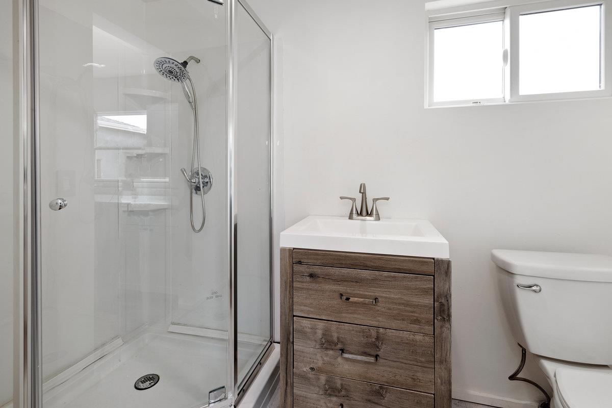 Detail Gallery Image 10 of 26 For 111 De Soto Way, San Bruno,  CA 94066 - 3 Beds | 2/1 Baths