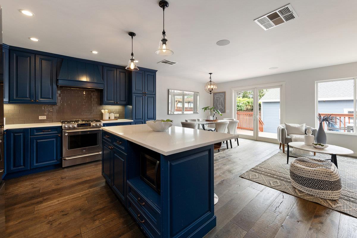 Detail Gallery Image 19 of 26 For 111 De Soto Way, San Bruno,  CA 94066 - 3 Beds | 2/1 Baths