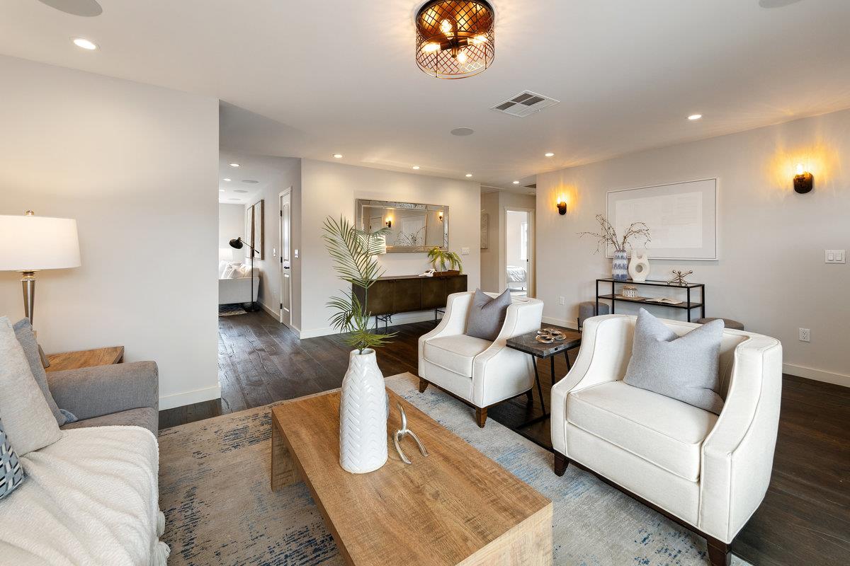 Detail Gallery Image 20 of 26 For 111 De Soto Way, San Bruno,  CA 94066 - 3 Beds | 2/1 Baths